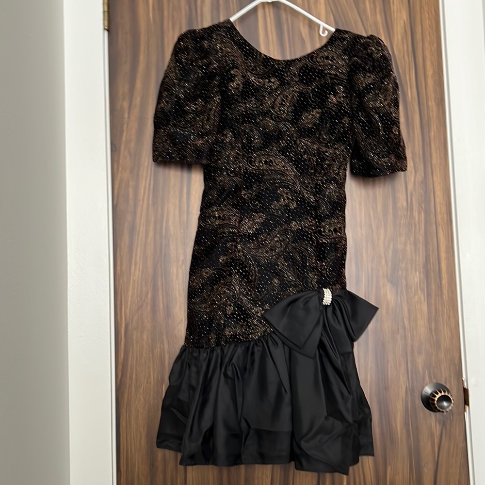 Black & Gold Glitter 90s Prom Dress
